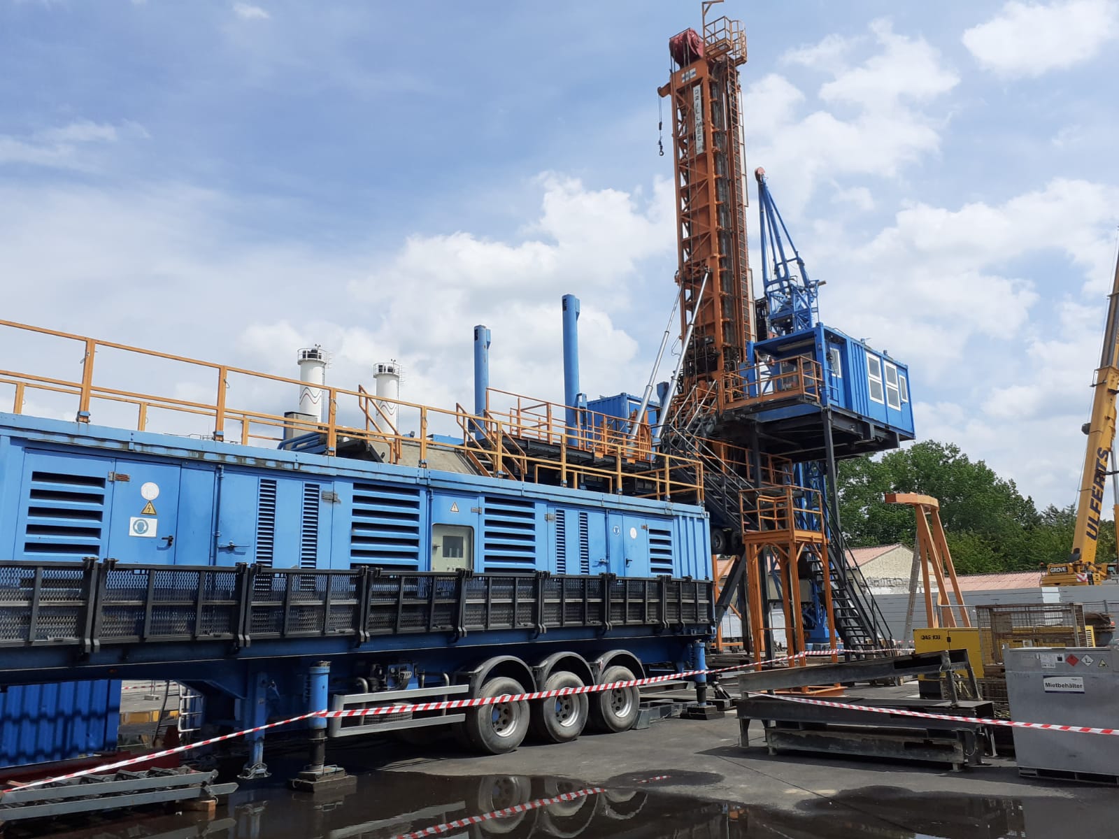 Baustelle einer Tiefengeothermieanlage an der Heinrich‑Mann‑Allee in Potsdam